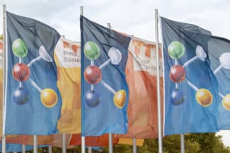 Vom 8. bis 15. Oktober 2025 trifft sich die globale Kunststoff- und Kautschukindustrie zu ihrer weltweit wichtigsten Fachmesse in Düsseldorf.