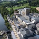 Durch die Modernisierungsmaßnahmen in seinen Neusiedler-Werken kann Mondi die Treibhausgasemissionen um über 20 %, die NOx-Emissionen um bis zu 10 % und den Gasverbrauch um ca. 25 % reduzieren.